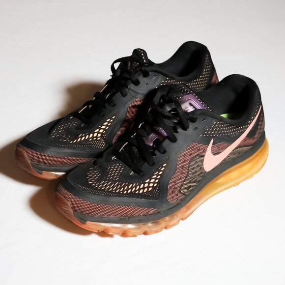 Nike Air Max Running Shoes ▪ Vintage 2014 (Men's Size 13 U.S.) - Picture 3 of 7